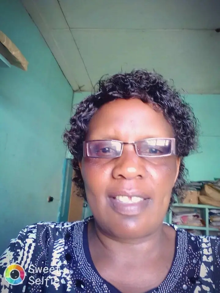 Esther Mumbi