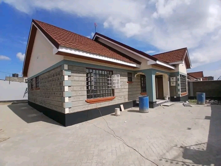 4 bedroom to let,Ruiru