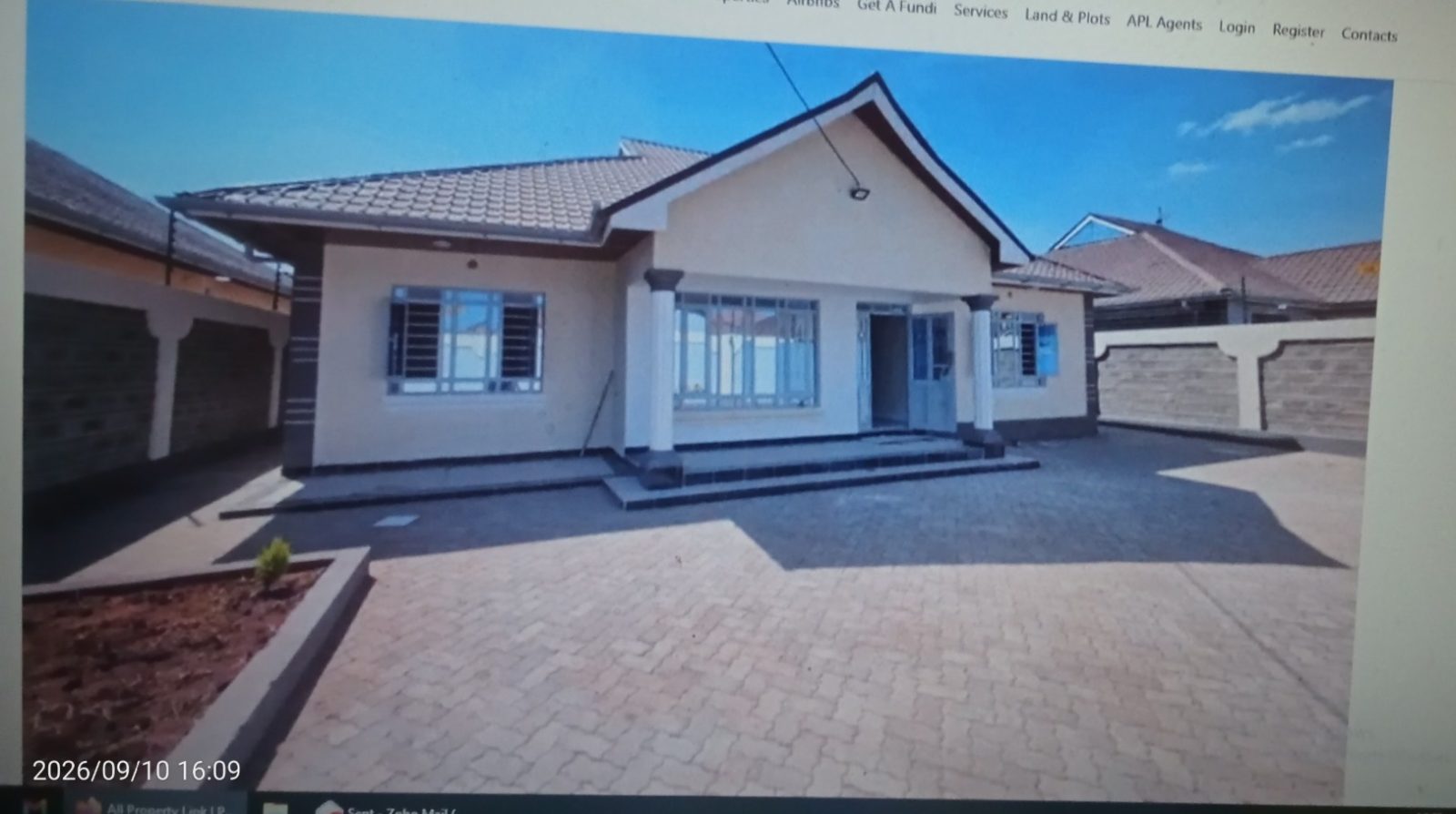 3 bedrooms for sale