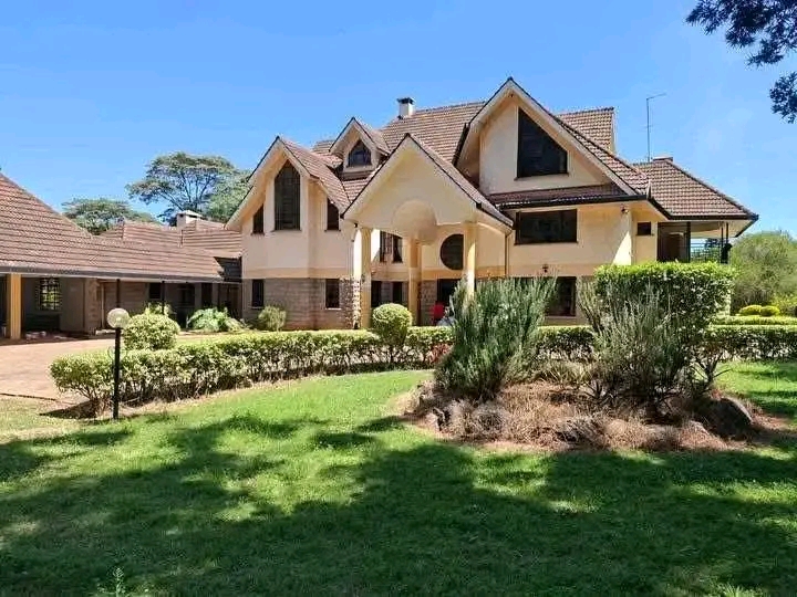 6 bedroom to let,Karen