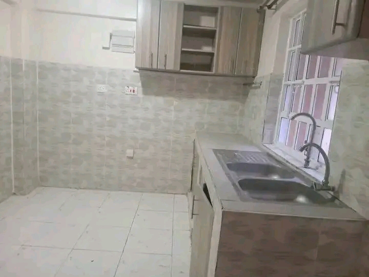 Spacious 1 bedroom, Umoja innercore