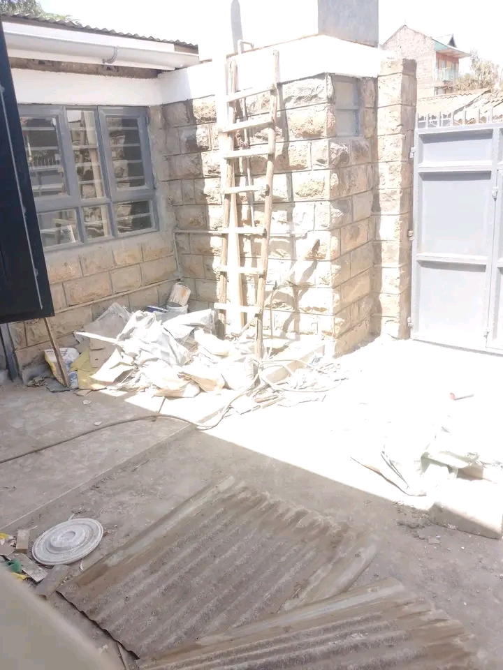 3 bedroom modern stand alone, Kahawa west
