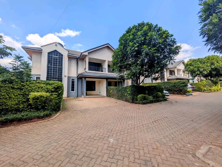 4 bedroom all ensuite to let, kitisuru