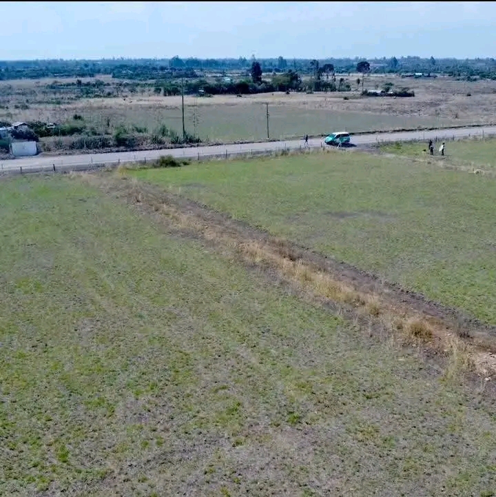 1/8 Acre plot, Nanyuki