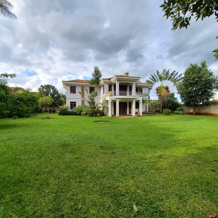 4 bedroom family home,Runda